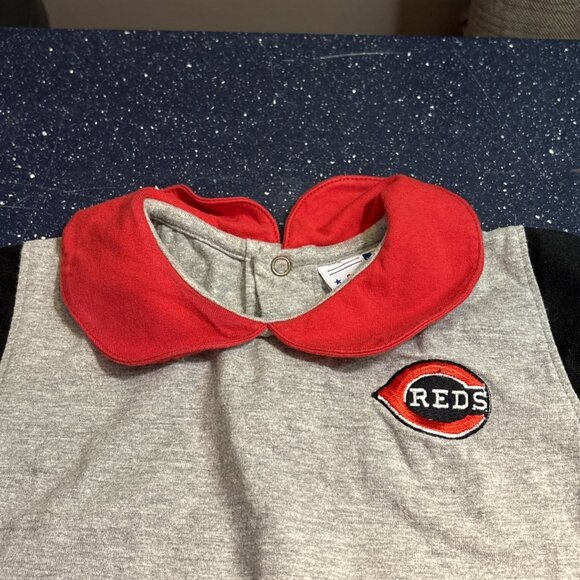 Cincinnati Reds Shirt 24 Months Girls Ruffle Embroidered Collar Gray Black Sleev - Picture 2 of 10